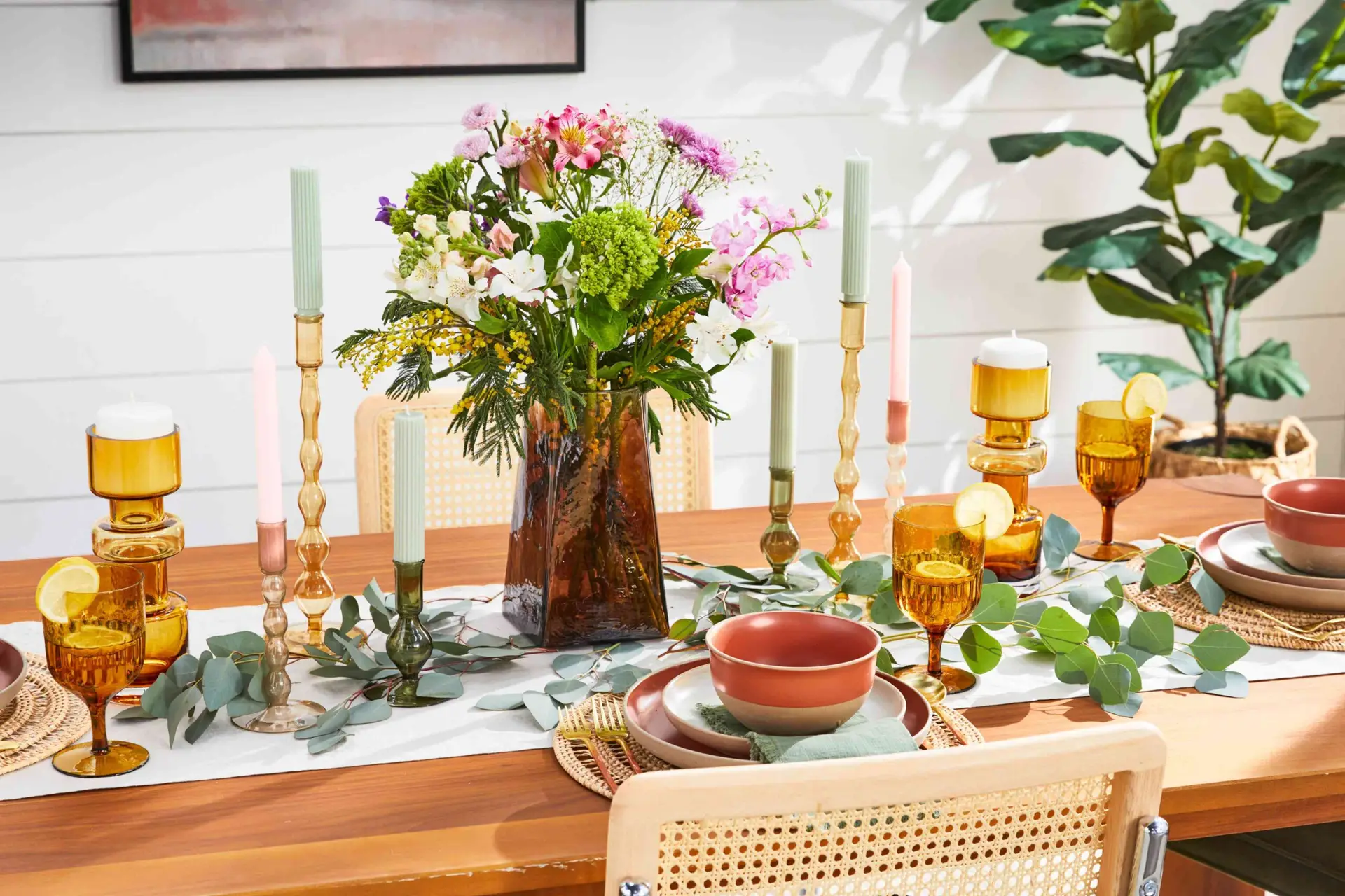 11 Stunning Dining Room Table Centerpiece Ideas to Elevate Your Home Decor