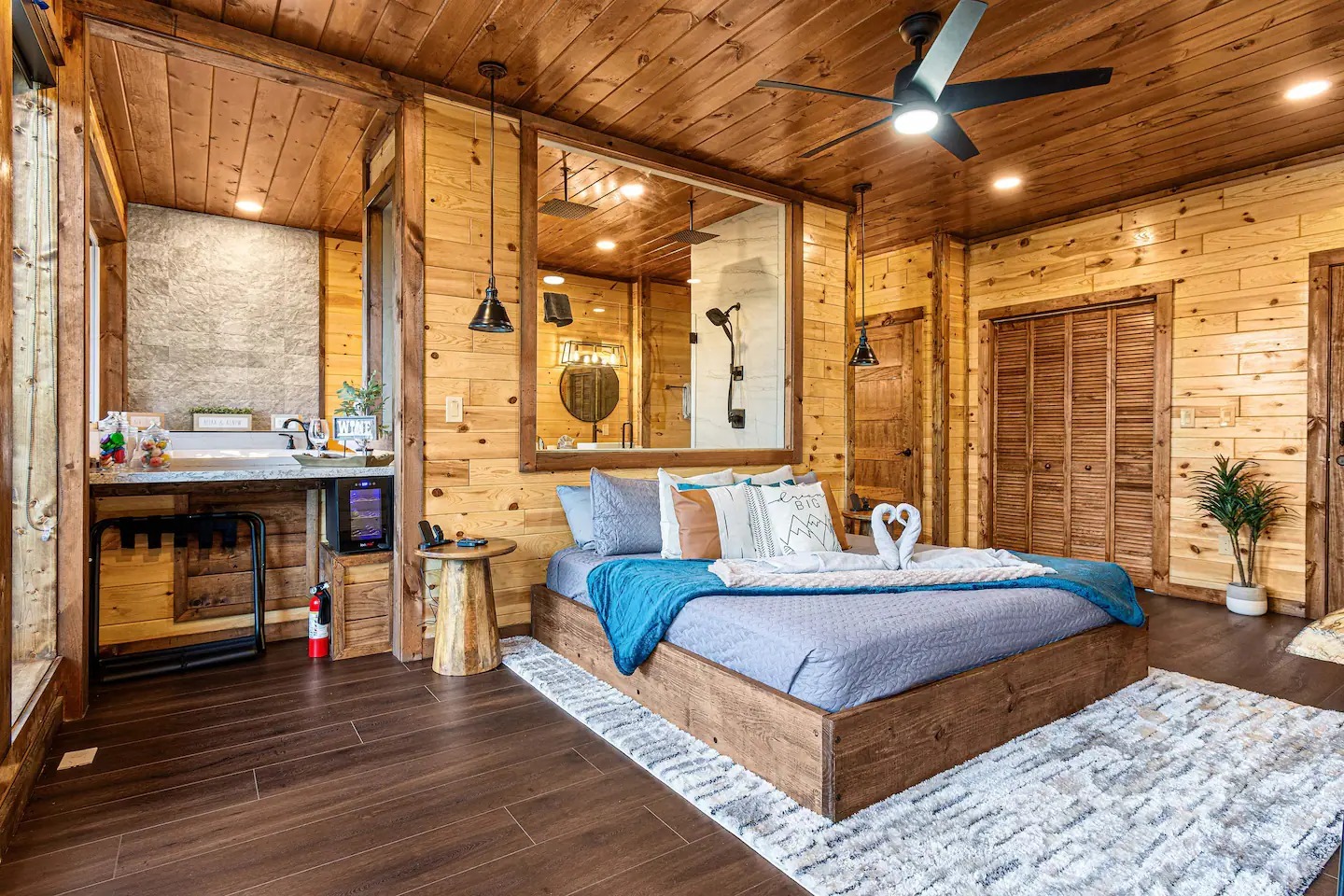 Timeless Elegance: 15 Transformative Elegant Bedroom Inspirations