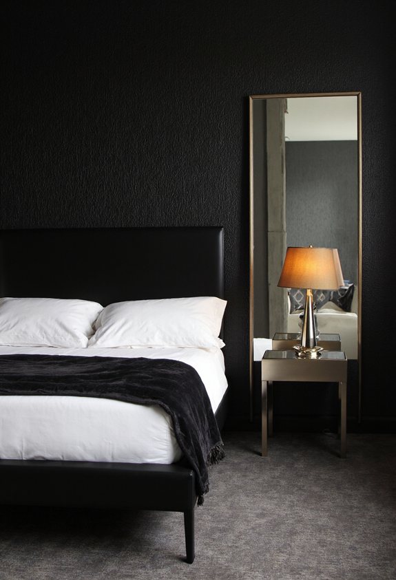 textured black wallpaper